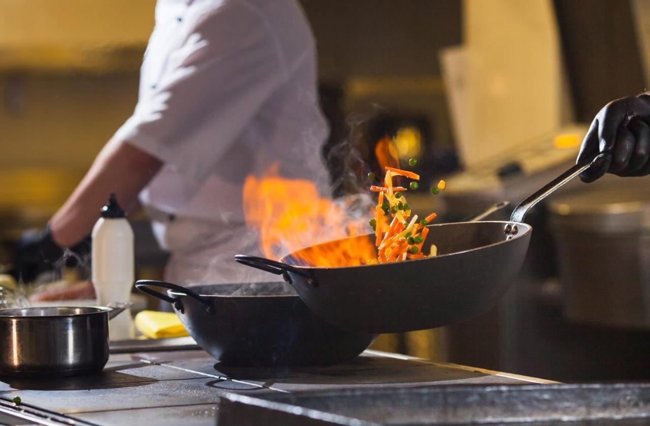 Hotel Elefantino Grey - Free Breakfast & Brunch Until 13-00 - Vicinissimi A Mirabilandia Milano Marittima Eksteriør bilde